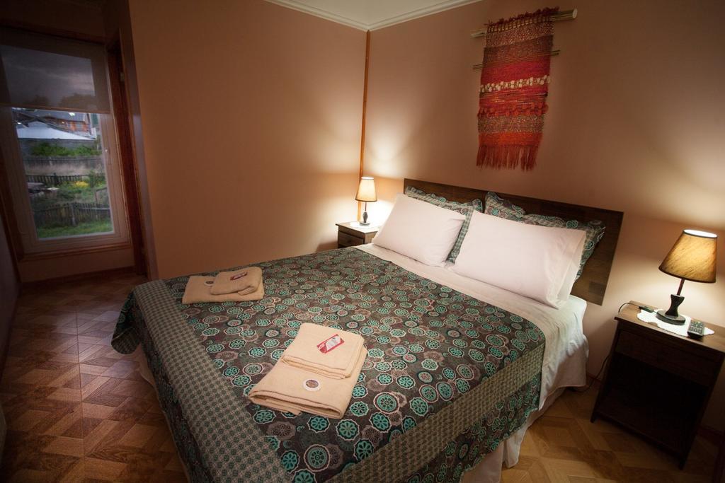 Cordillera Azul Hostel Puerto Natales Buitenkant foto